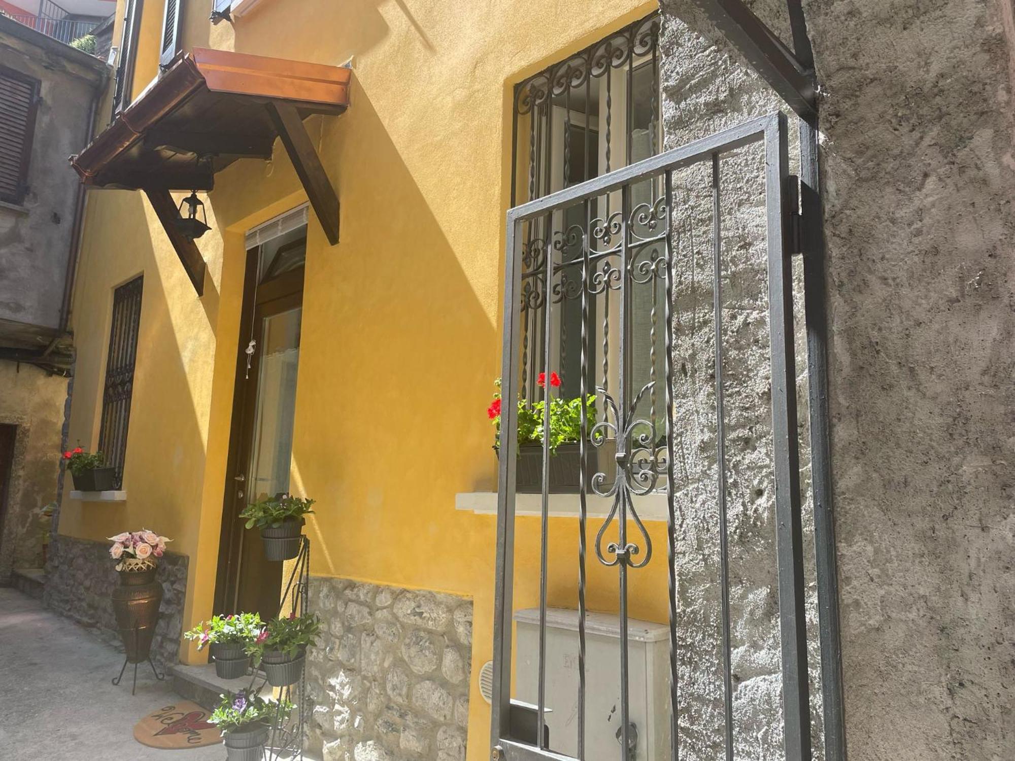 Dream Holiday Argegno Exterior photo
